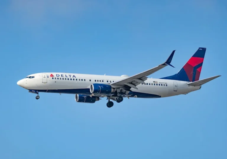 Delta Airlines: Complete Travel Guide, Tips, Places, and Details